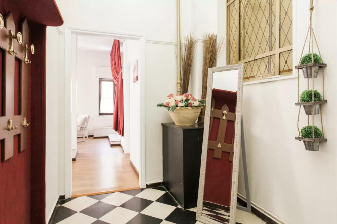 Apartament Vintage Charm By The Acropolis! Ateny Zewnętrze zdjęcie